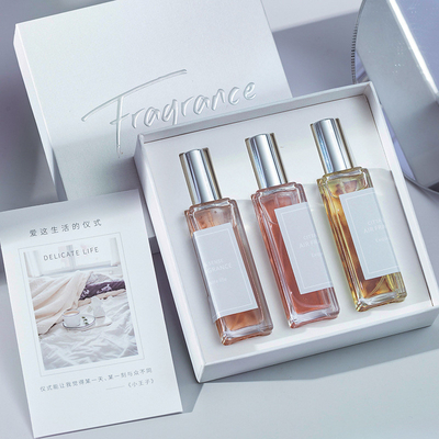 Fresh Collection Oda Spreyi Parfüm Oda Spreyi Hediye Kutusu 30ml 3adet