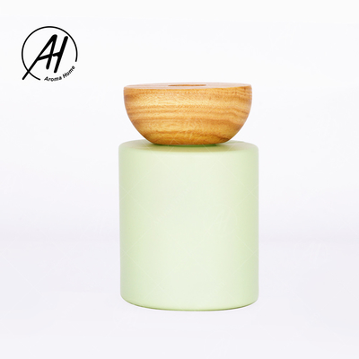 Hediye Seti Ev Yeşil Cam Şişe Reed Difüzör 150ml Beyaz Rattan Çubuklar