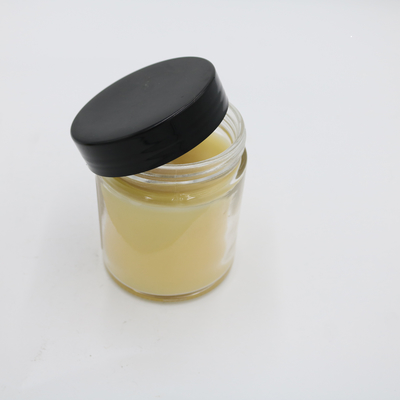 Limon Mine Çiçeği Sarı Cam Kavanoz Kokulu Mum Siyah Kapaklı El Dökülmüş Soya Mumları